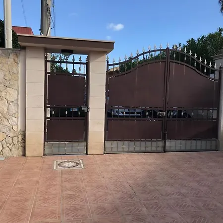 Casa Della Loggia *