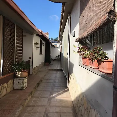 Casa Della Loggia